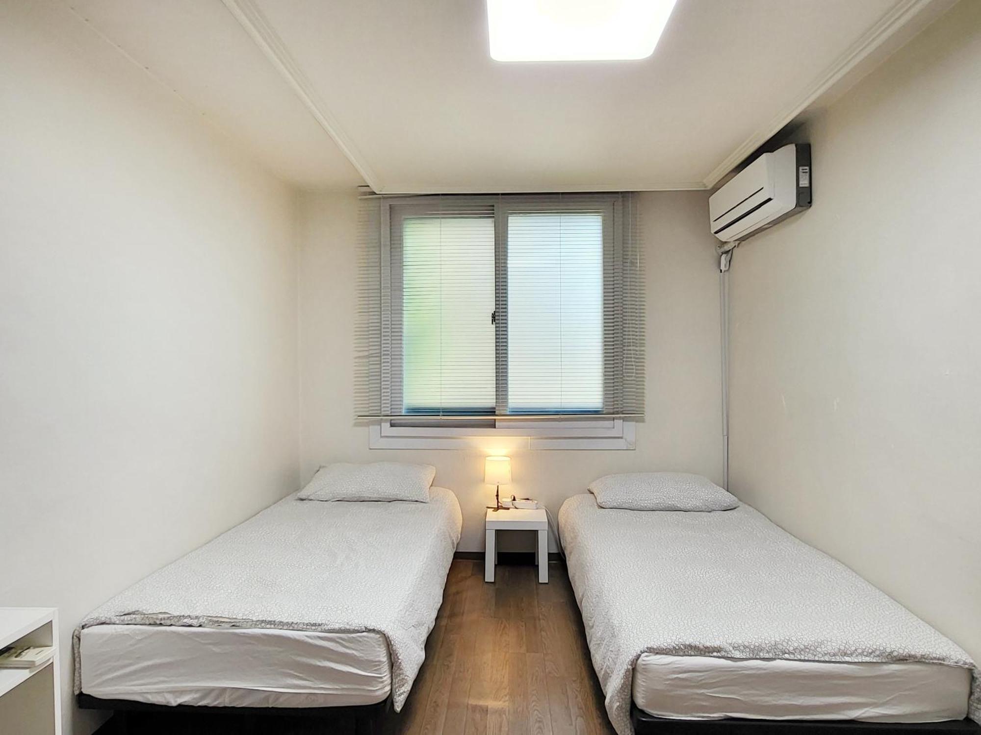 סיאול Hongdae Cheese Guesthouse מראה חיצוני תמונה